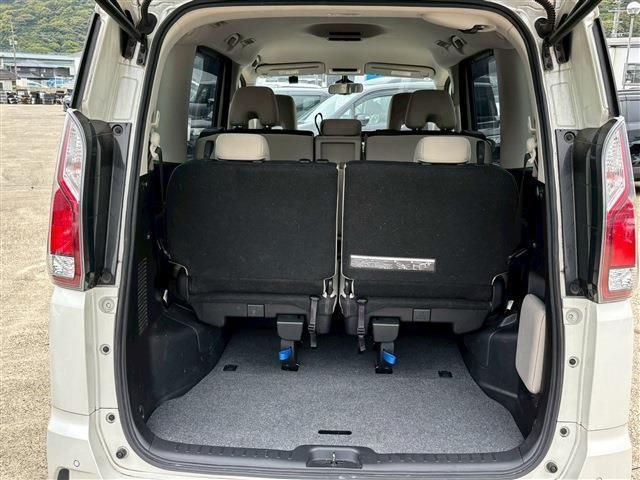 サムネイル： 2017  NISSAN SERENA 2.0L