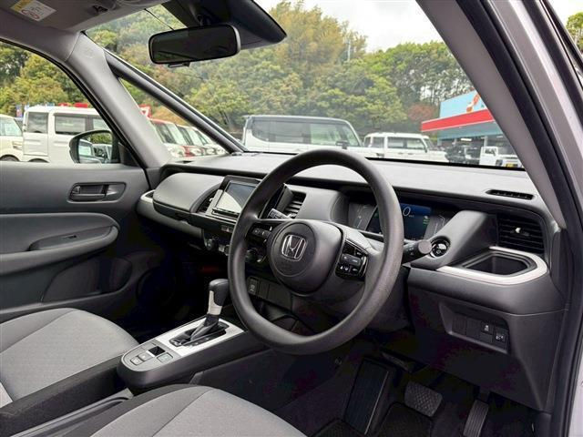 サムネイル： 2023  HONDA FIT 1.5L 
