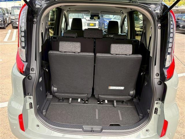サムネイル： 2026 TOYOTA SIENTA HYBRID Z 1.5L 