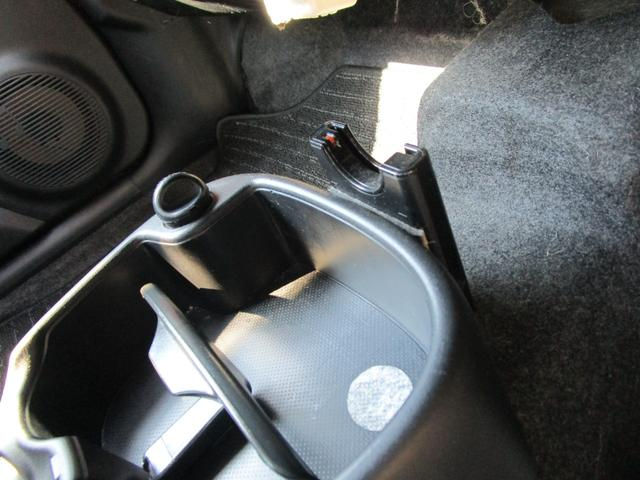 Thumbnail: 2011  DAIHATSU ESSE 0.6 L 