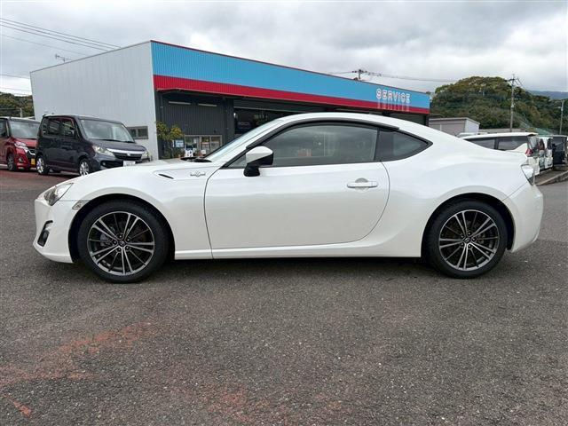 Thumbnail: 2013  TOYOTA 86 2.0 L