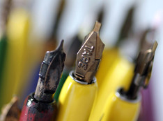 Calligraphy pen