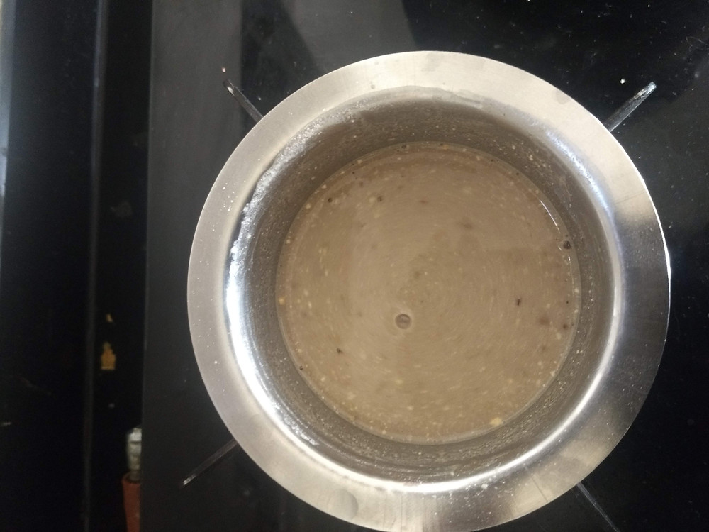 Dissolve the ingredients either in milk/ water