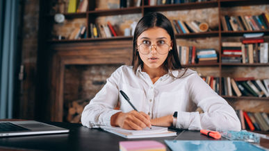 Los Tiempos Gramaticales en Inglés: Pasado, Presente y Futuro
