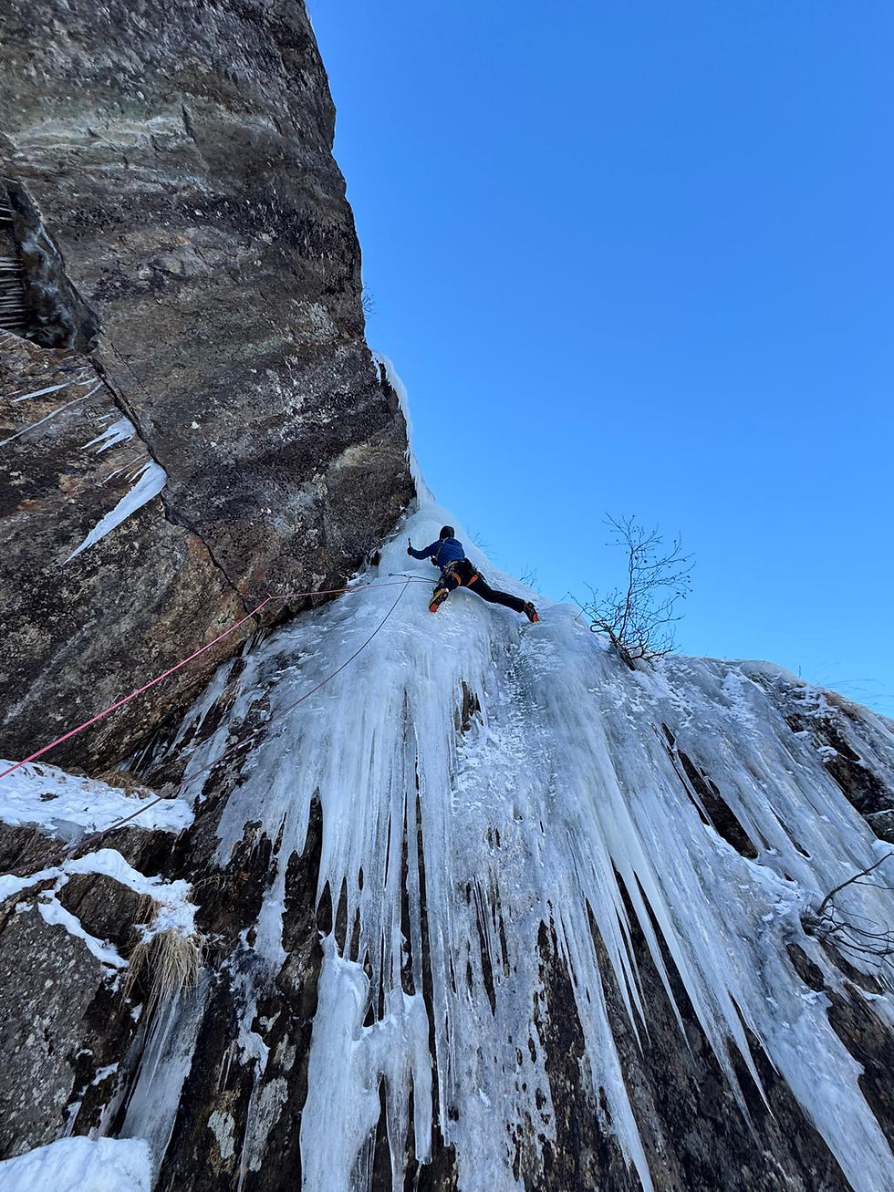 eisklettern_schneewitchen_stubaital_bergführer_ludwig_sandhacker