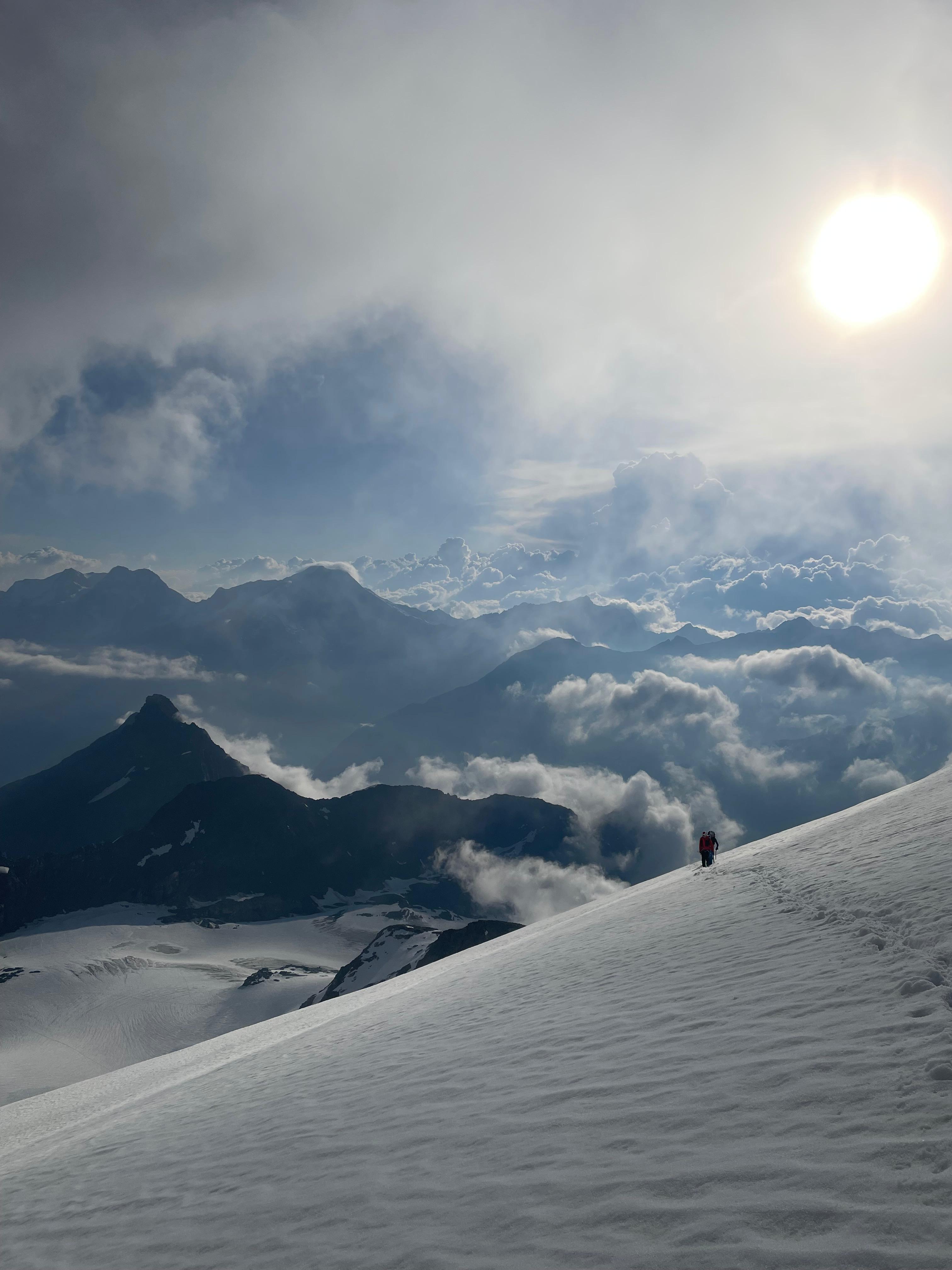 WhatsApp Image 2025-11-19 at 09_edited.jpg