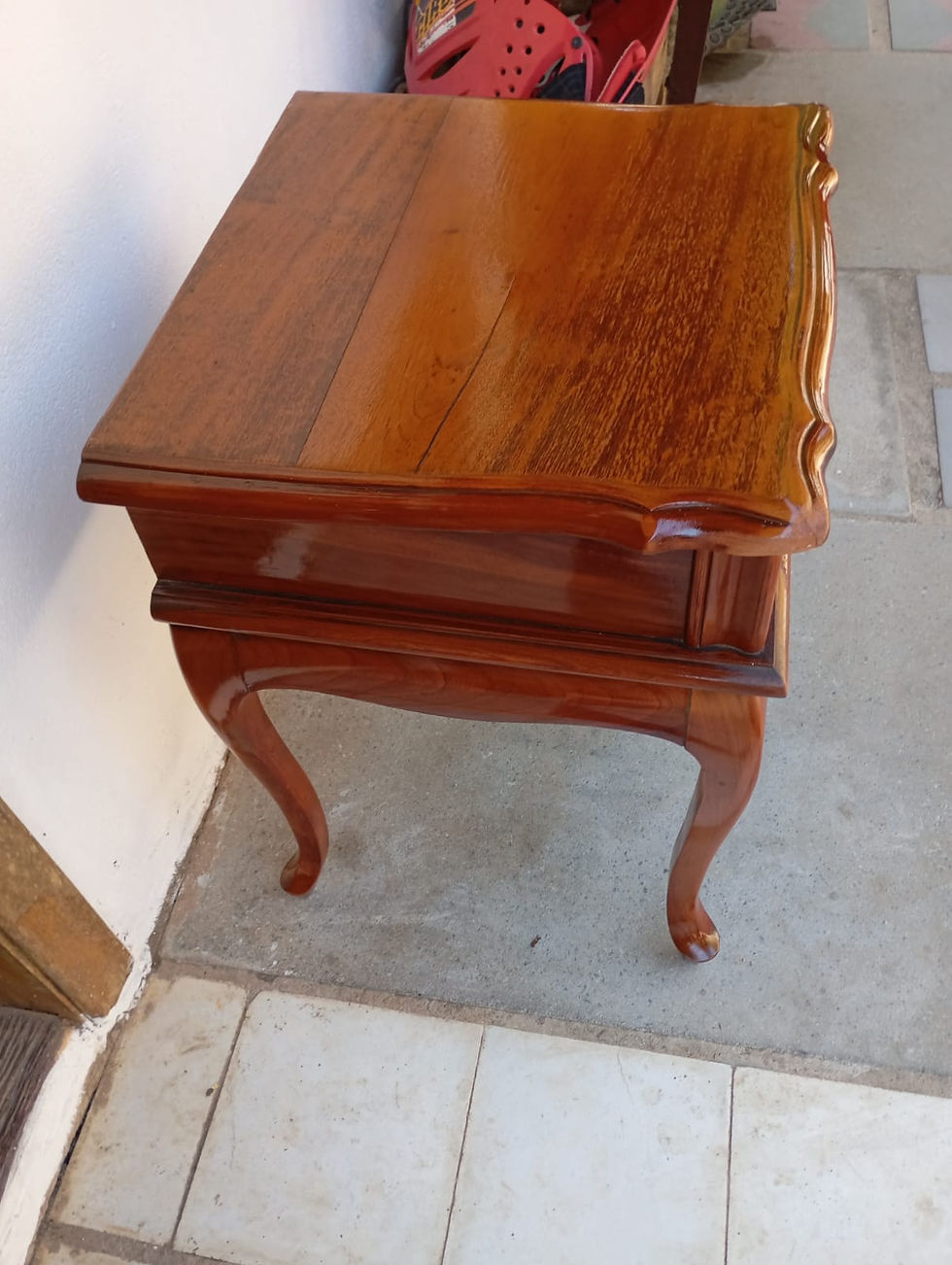 Miniatura: Mesa de cabeceira, mesinha, estilo Chippendale, original, antiga, com puxador de