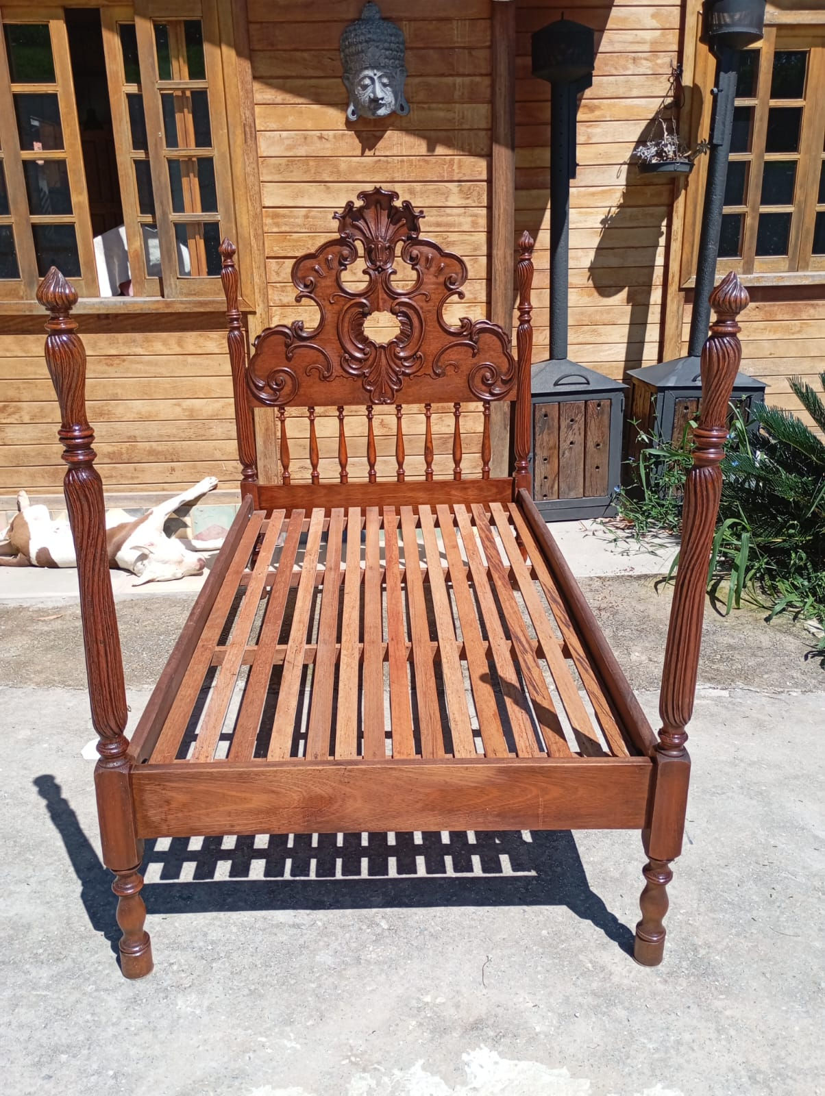 Cama de Solteiro Luis XV