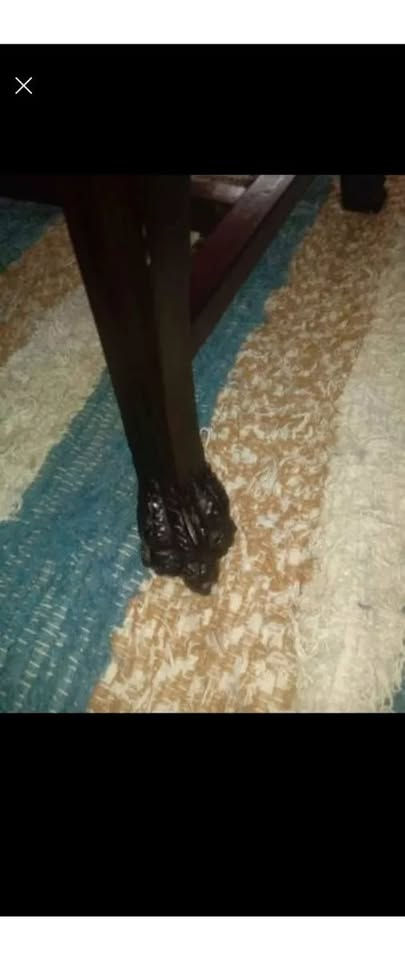 Miniatura: Mesa De Apoio, Pata De Leão Renascença Madeira Maciça Antiga