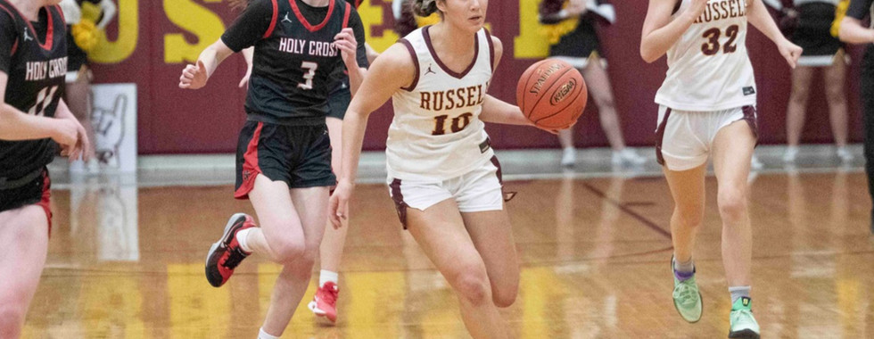 Covington Holy Cross at Russell - HS Girls Basketball (Photo by Wayne Chaffin)