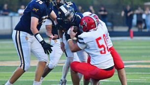 Defense makes statement in Vikings win over Pointers