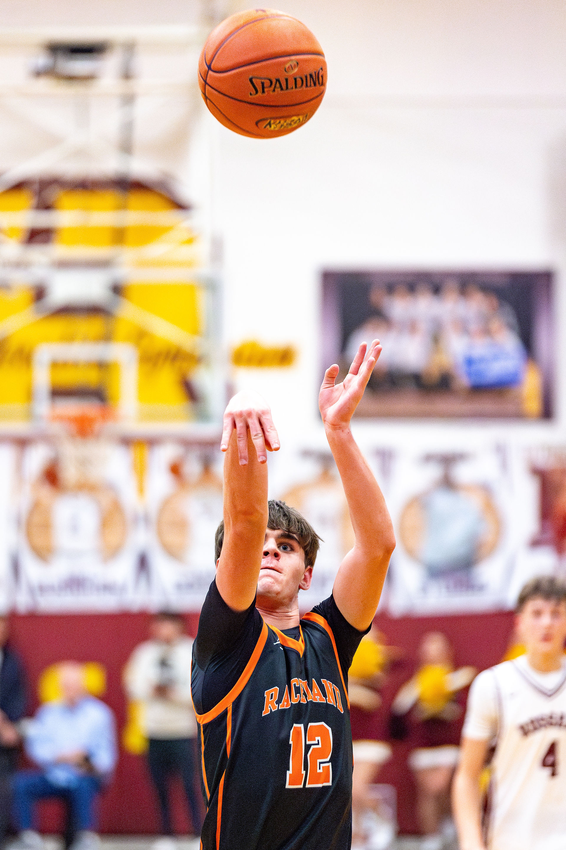 Raceland at Russell - HS Boys Basketball (Photo by Jeremy Holtzapfel)