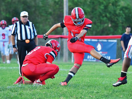 Vikings roll off 48 first quarter points to breeze past Knights 