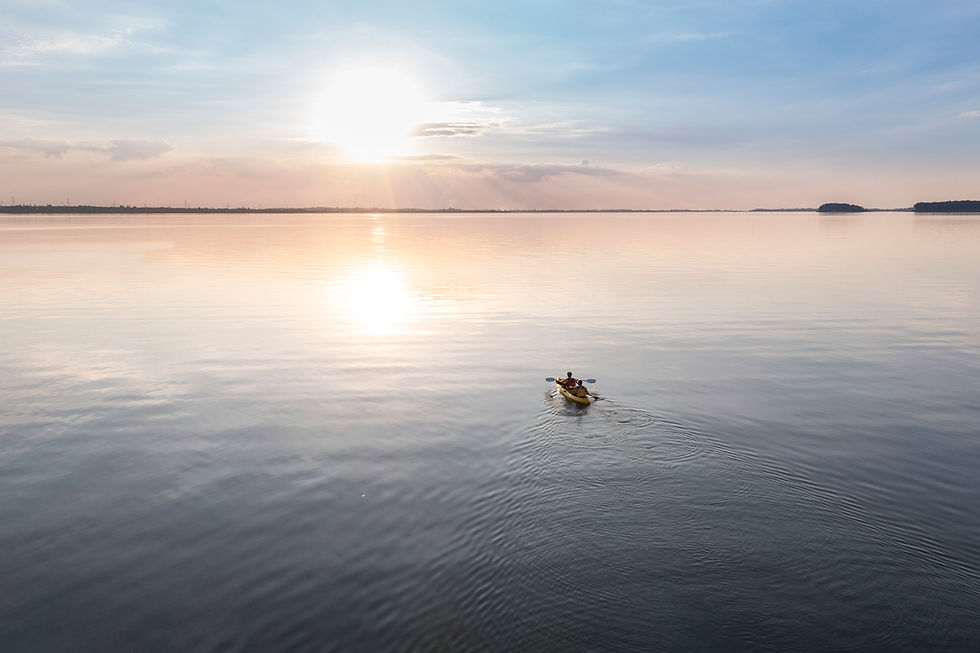 Chèo Kayak trên hồ Trị An