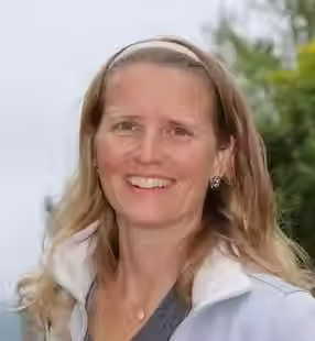 Dr. Kelsey Smith