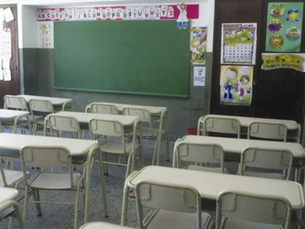 Faltan docentes en colegios de todos los niveles