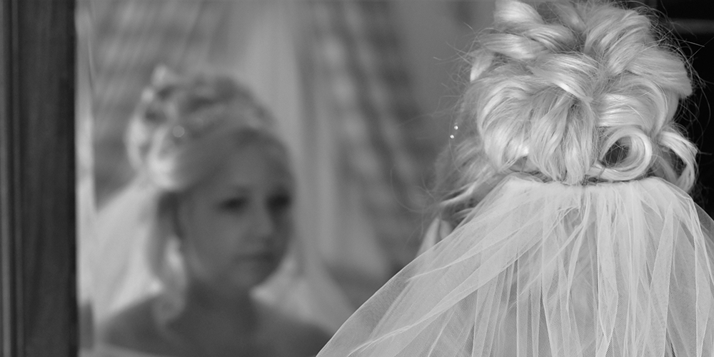 Brides reflection