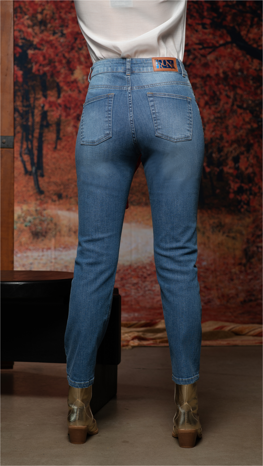 Miniatura: Calça Reta Cropped com recortes