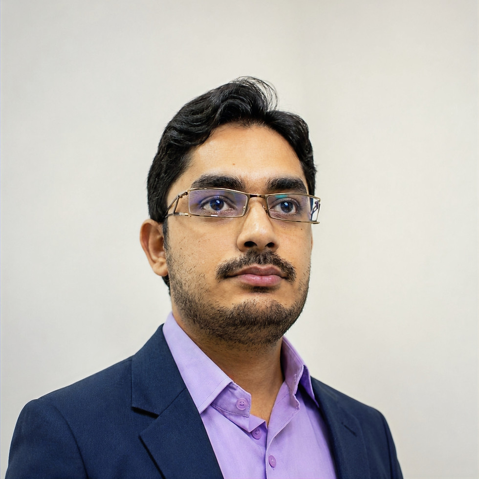 Ahmad Qadar CFA Chartholder_edited.jpg