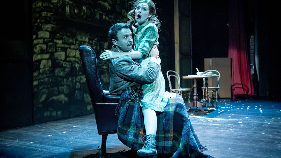 Ryan Starling and Sophie Bloor in The 39 Steps at Derby Theatre - with Hull Truck Theatre (Graeme Braidwood)