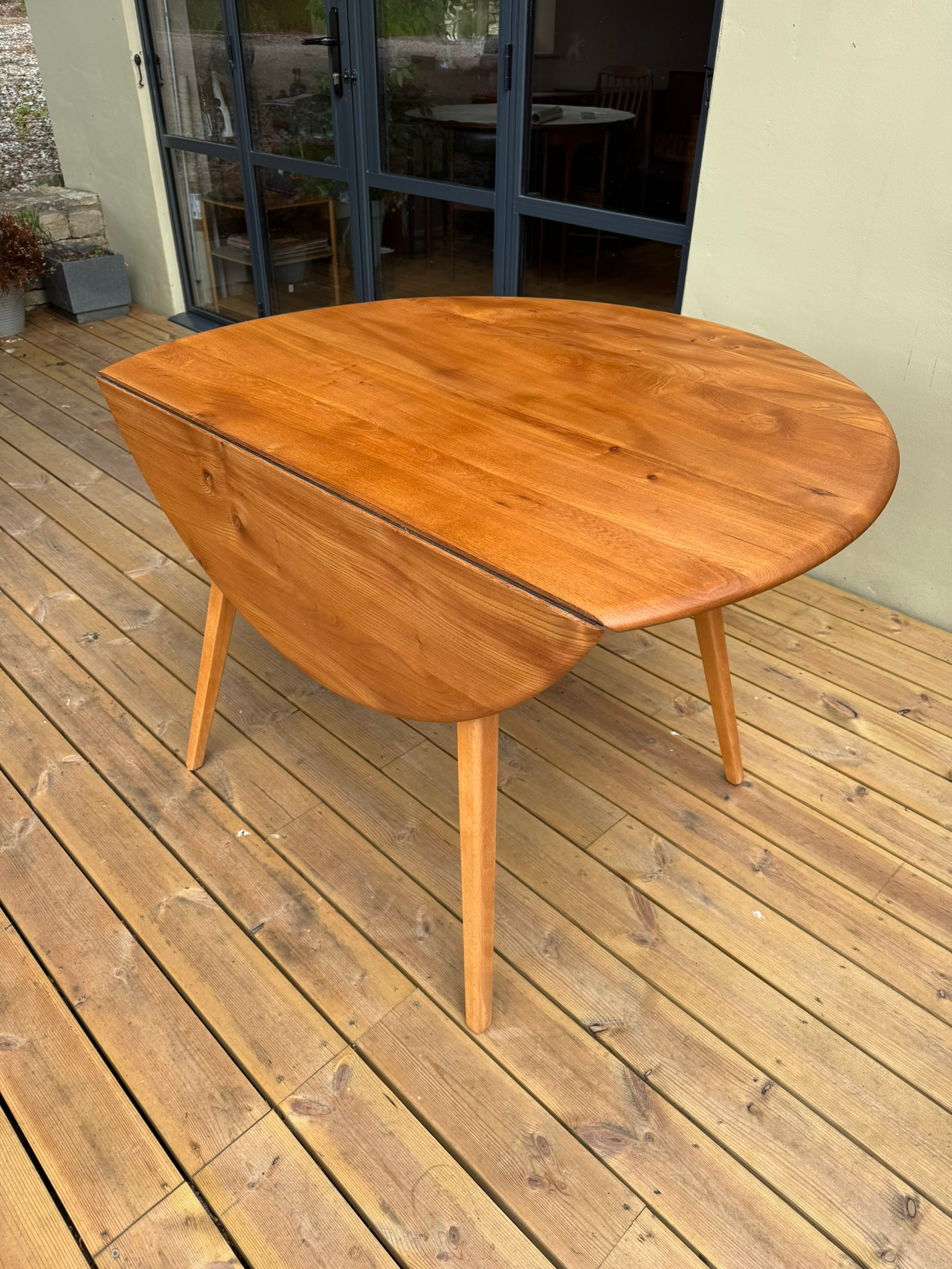 Refurbished MCM ERCOL Drop-Leaf Round Blonde Dining Table