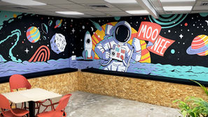 ציור קיר גרפיטי משרדי חברת גיימינג מוני פאבלישינג Tao-b3