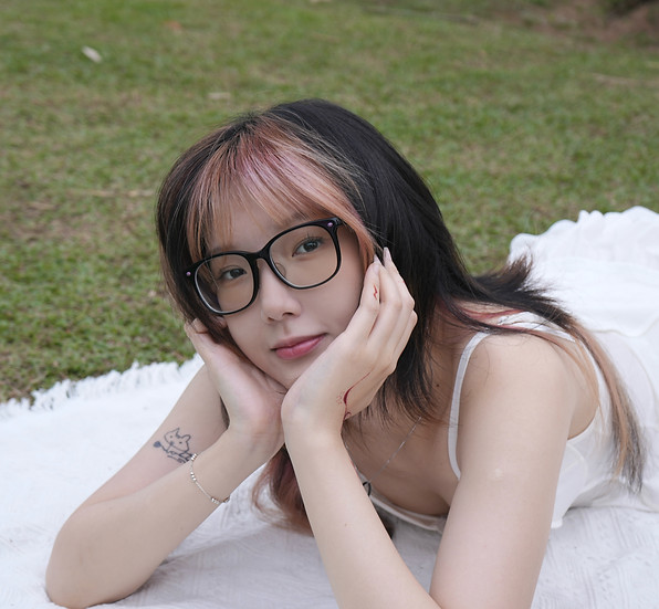 me pic 2.jpg