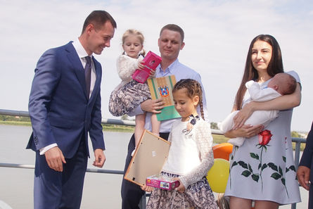 Визит легендарного корабля на юбилей города