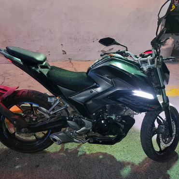 Detienen a 2 personas por narcomenudeo y robo de motocicleta en Mineral de la Reforma