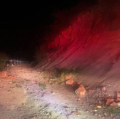 Muere un hombre tras derrumbe en Tecozautla; mujer resulta herida