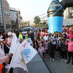 Más de 200 mujeres participaron en carrera Recreativa Suma20