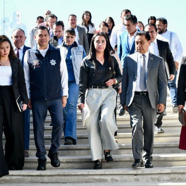 Diputados visitan C5i, reconocen trabajo en seguridad estatal