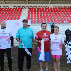 Un éxito la carrera atlética “Corriendo por Amor”