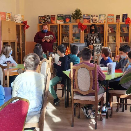 Нова библиотека