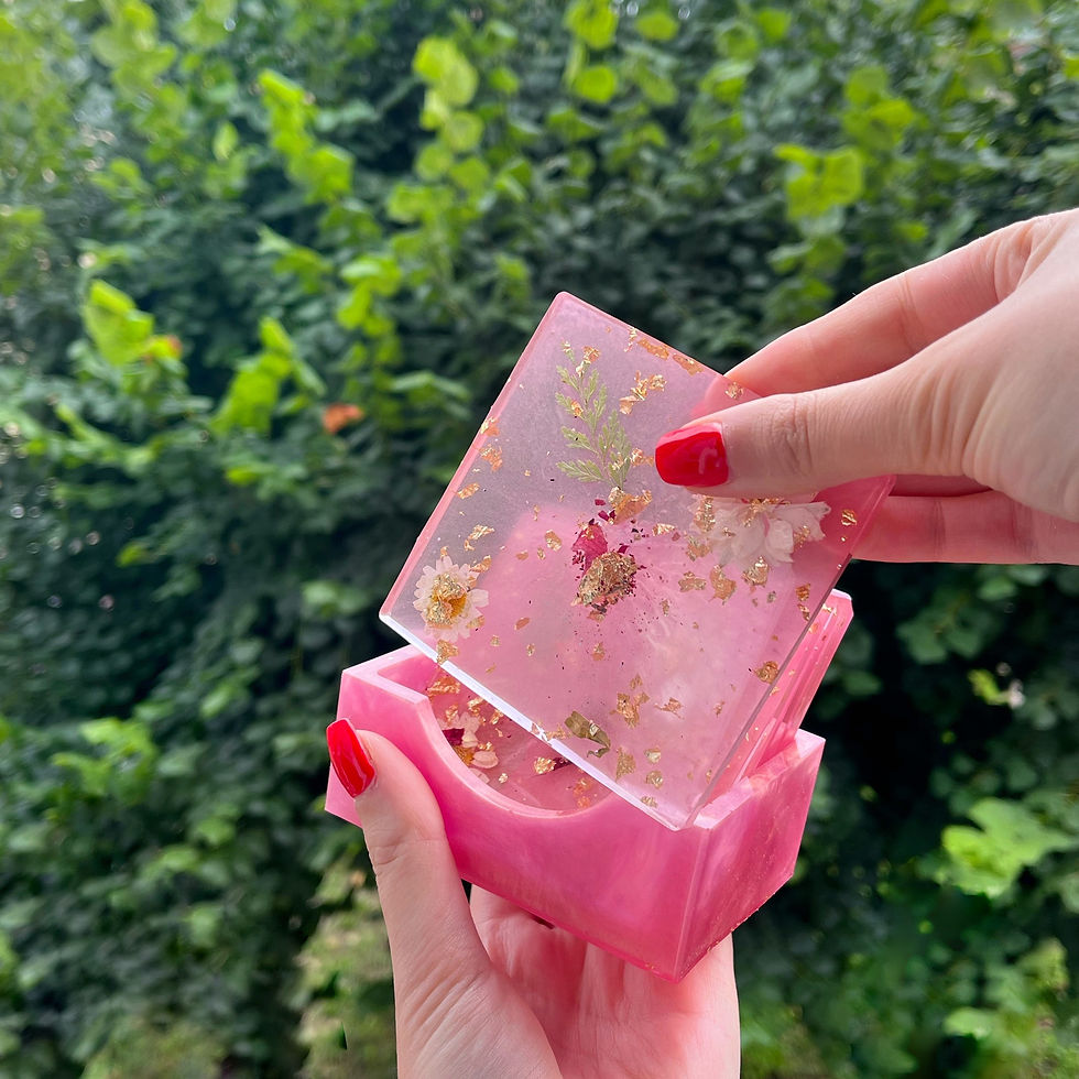 Miniature : Set de 4 coasters carrés à feuilles d’or avec support de rangement