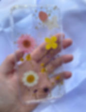 FLORA | coque de téléphone en fleurs séchées multicolores et feuilles d'or