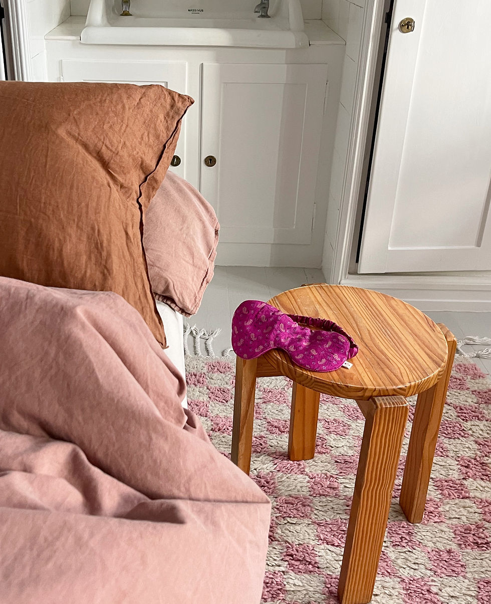 Miniaturebillede: Sleeping SILK Mask - Sissel Edelbo