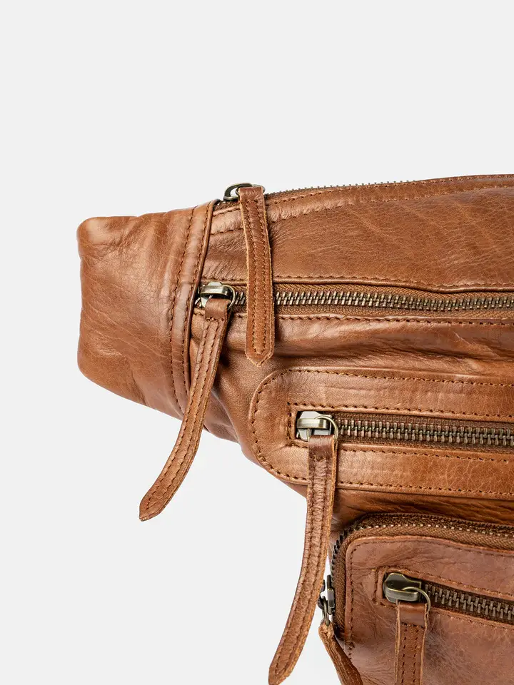 Miniaturebillede: Ly Urban Bag Walnut - RE:DESIGNED