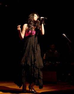 정지혜선생님(보컬)