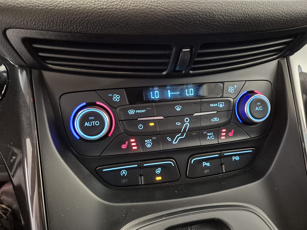 Küçük resim: FORD C-MAX II (2) 1.5 ECOBOOST 150 S&S TITANIUM BVA
