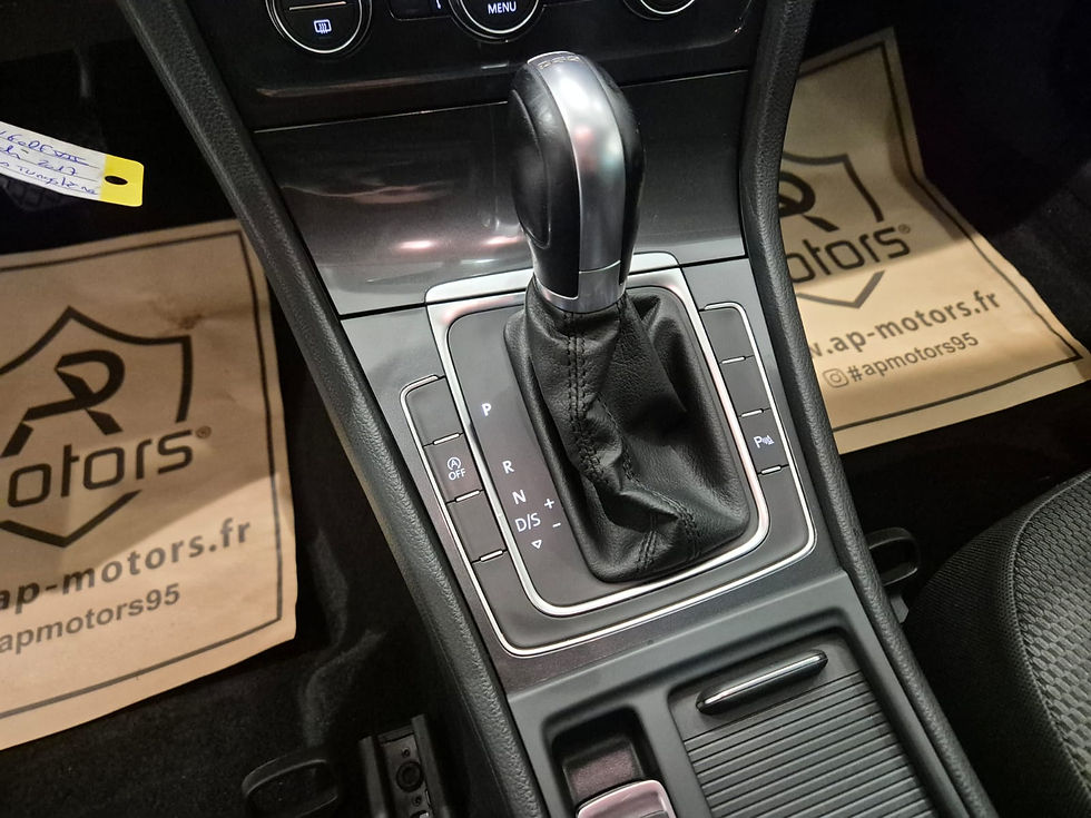 Küçük resim: VOLKSWAGEN GOLF VII (2) 2.0 TDI 150 BLUEMOTION TECHNOLOGY CONFORTLINE DSG7 5P