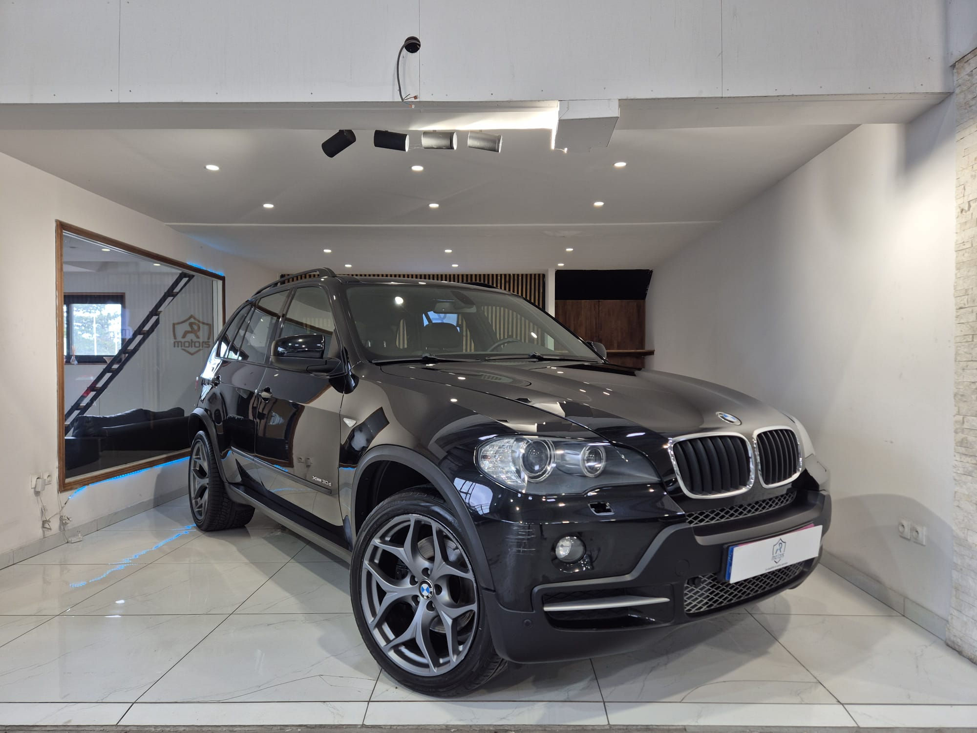 BMW X5 (E70) XDRIVE30DA 235