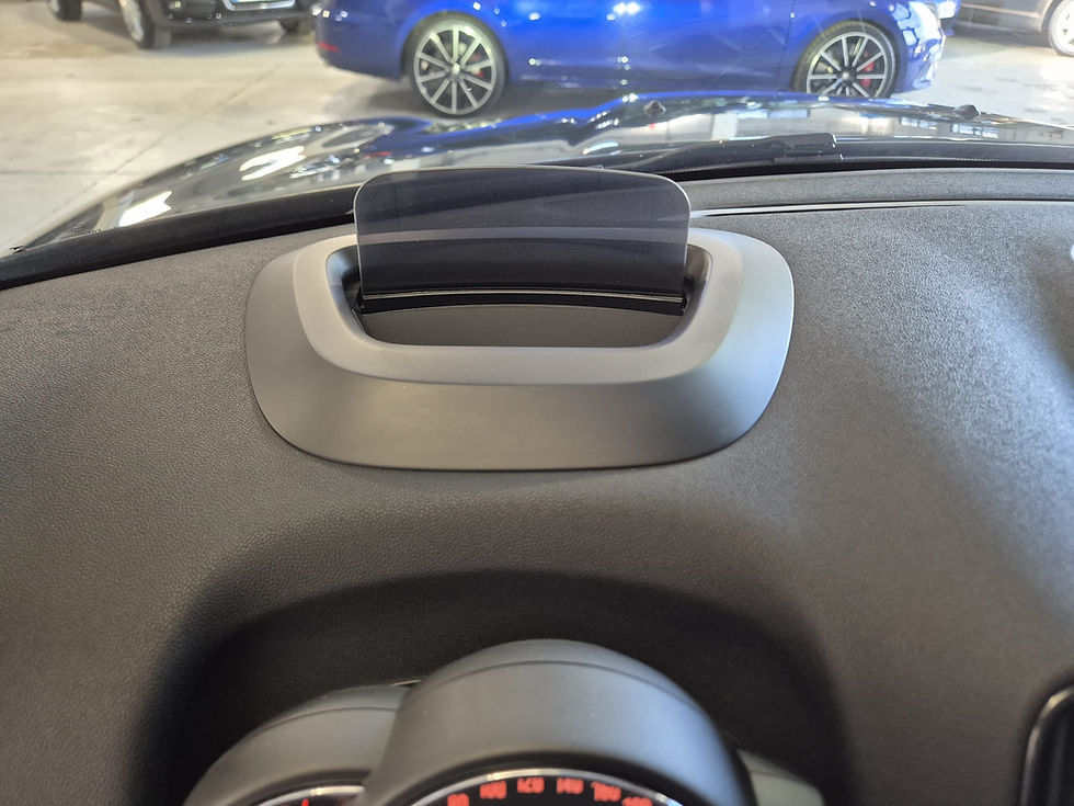 Miniaturbild: MINI COUNTRYMAN II (F60) COOPER S ALL4 FINITION CHILI 192 BVA8