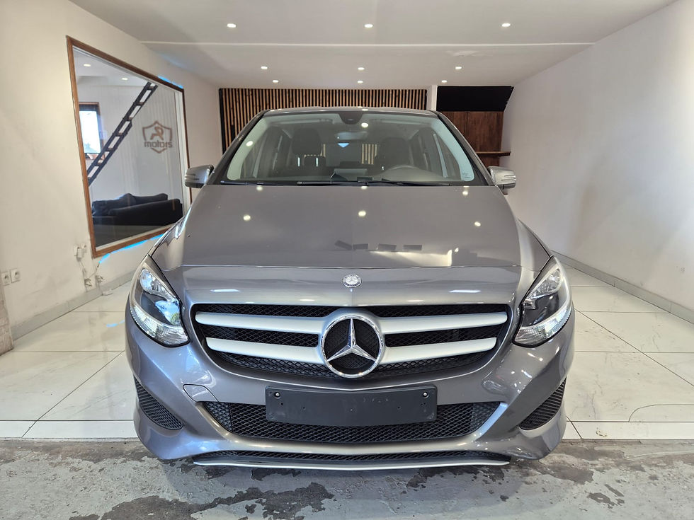 Miniaturbild: MERCEDES CLASSE B II (2) 220 D BUSINESS EDITION 7G-DCT