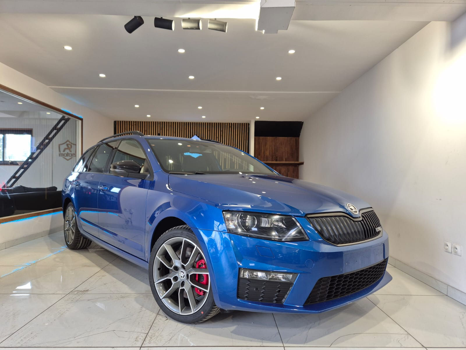 SKODA OCTAVIA III COMBI 2.0 TSI 220 RS DSG6