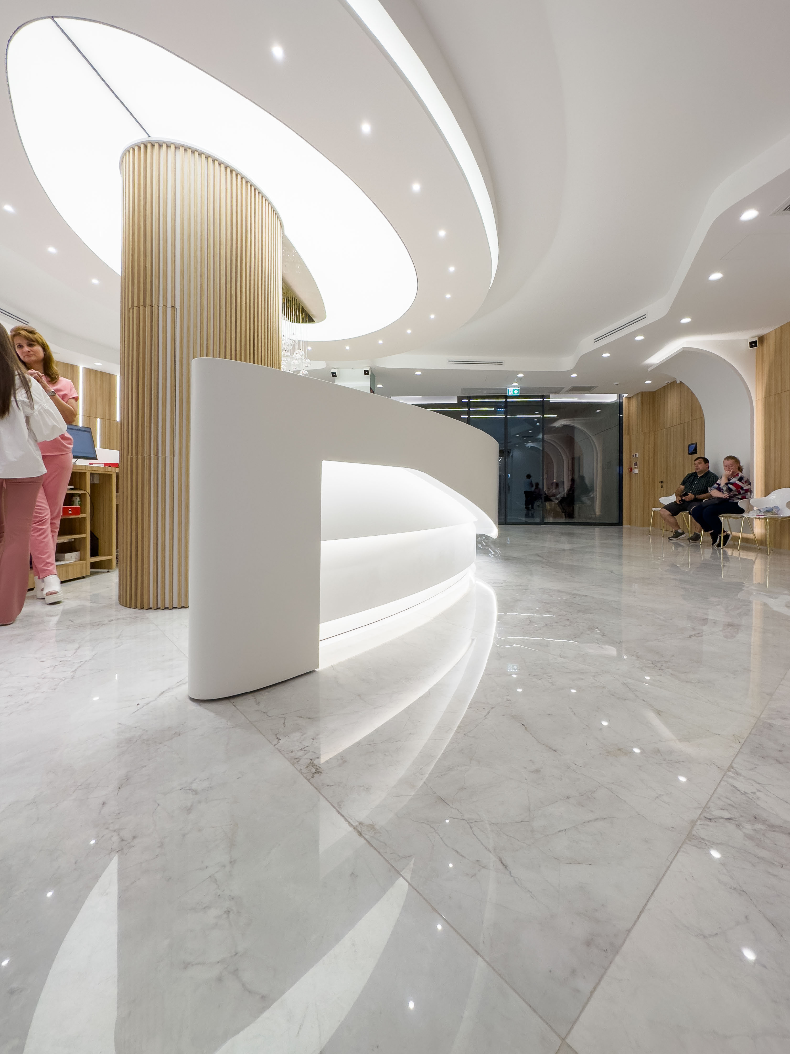 clinica medicala, cabinet medical, clinici la cheie, arhitectura, design clinici,  receptie clinica, mobila la comanda, mobila pentru clinici, design interior, corpuri de iluminat, placi ceramice