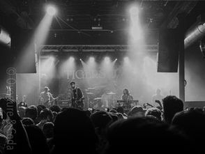 Concert Review: Tigers Jaw, Crying and Crowd Surfing w/ Bleary Eyed and Pool Kids at Wooly's in Des Moines, IA