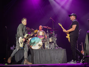 Photo Galleries: O.A.R. with Virginia Coalition at Wind Creek Events Center