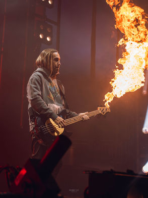 Embracing the Elements: Fall Out Boy's SO MUCH FOR (2OUR) DUST Tour Lights Up a Rainy Milwaukee Night