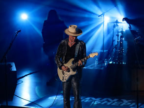 Concert Review: Kenny Wayne Shepherd with Jimmie Vaughan at the Historic Ryman Auditorium in Nashville, TN